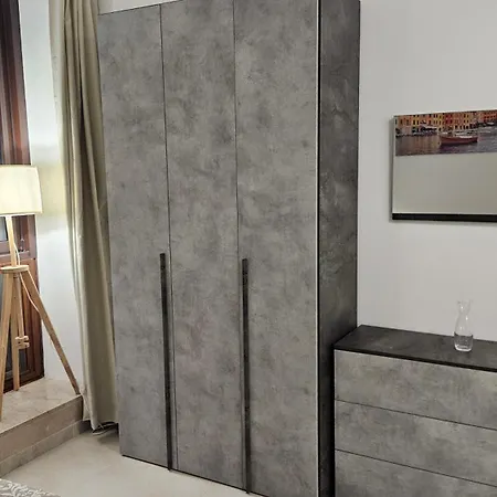 Dolce Apartment Genoa